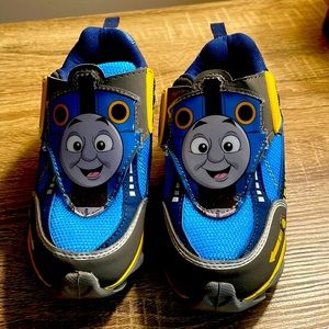 NWOT, Toddler light up Thomas the Train shoes
